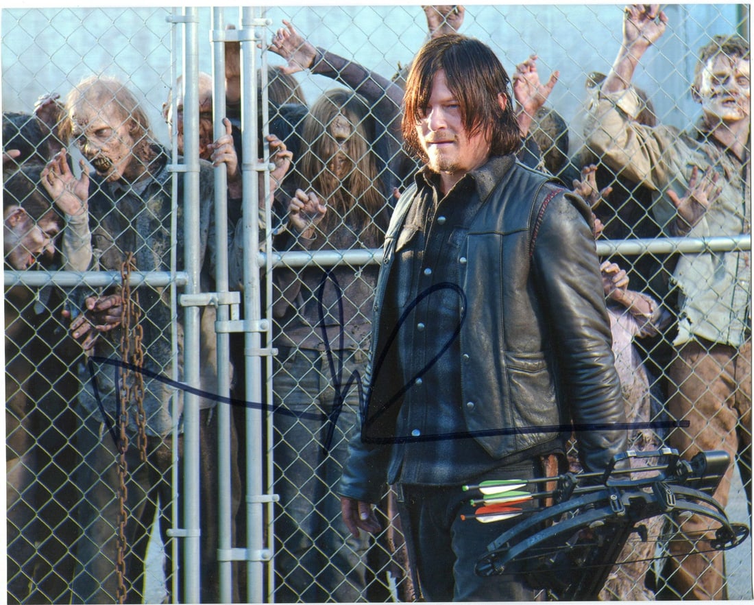 Photo Norman Reedus Autographed 8x10: Photo Norman Reedus Autographed 8x10 This listing features Photo Norman Reedus Autographed 8x10. Item specifics are provided below. Item Specifics: Norman Reedus Autographed 8x10 Photo Photo is signed