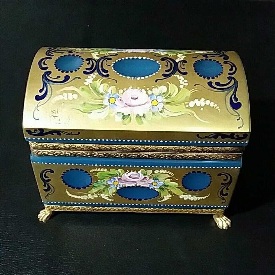 Italy Murano Opaline Glass FERRO Jewery Box High Enamel Hand Painted Venetian: Italy Murano Opaline Glass FERRO Jewery Box High Enamel Hand Painted Venetian This listing features Italy Murano Opaline Glass FERRO Jewery Box High Enamel Hand Painted Venetian. Item specifics are pr