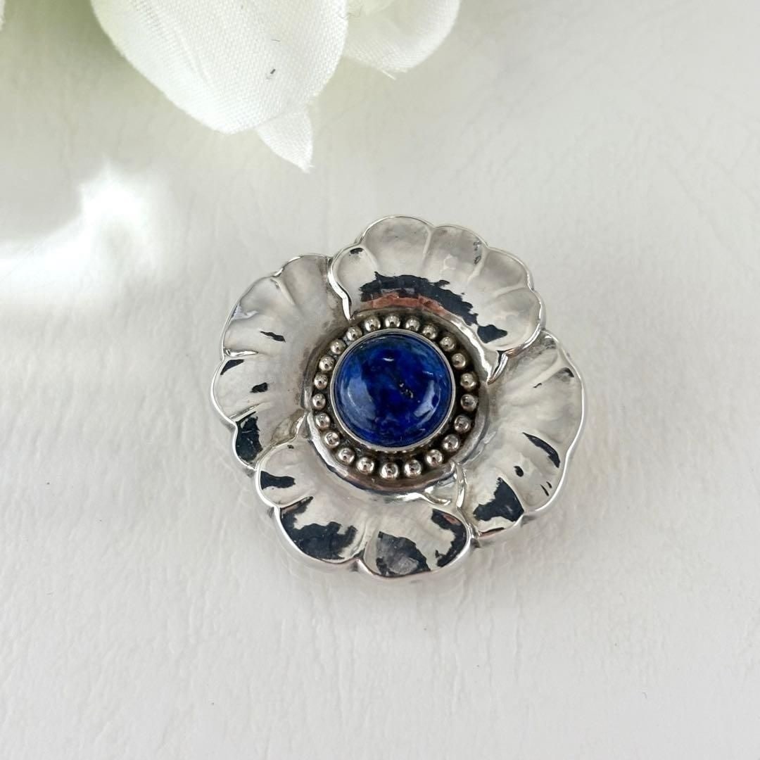 Silver Georg Jensen No.189 Lapis Lazuli Pin Brooch Flower Motif Sterling: Silver Georg Jensen No.189 Lapis Lazuli Pin Brooch Flower Motif Sterling This listing features Silver Georg Jensen No.189 Lapis Lazuli Pin Brooch Flower Motif Sterling. Item specifics are provided bel