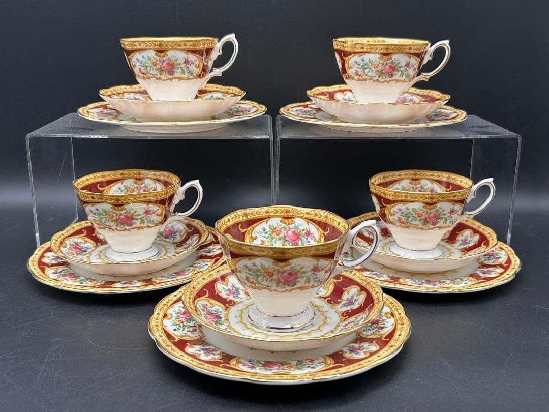 Set Royal Albert Lady Hamilton Trio Set 5 Cup Saucer Plate Bone China Tea (1 of 11)
