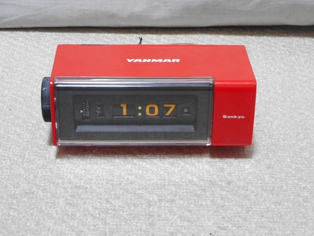 Working Sankyo 612 Flip Clock Retro Digital Reversible Alarm Clock Red Vintage: Working Sankyo 612 Flip Clock Retro Digital Reversible Alarm Clock Red Vintage This listing features Working Sankyo 612 Flip Clock Retro Digital Reversible Alarm Clock Red Vintage. Item specifics are