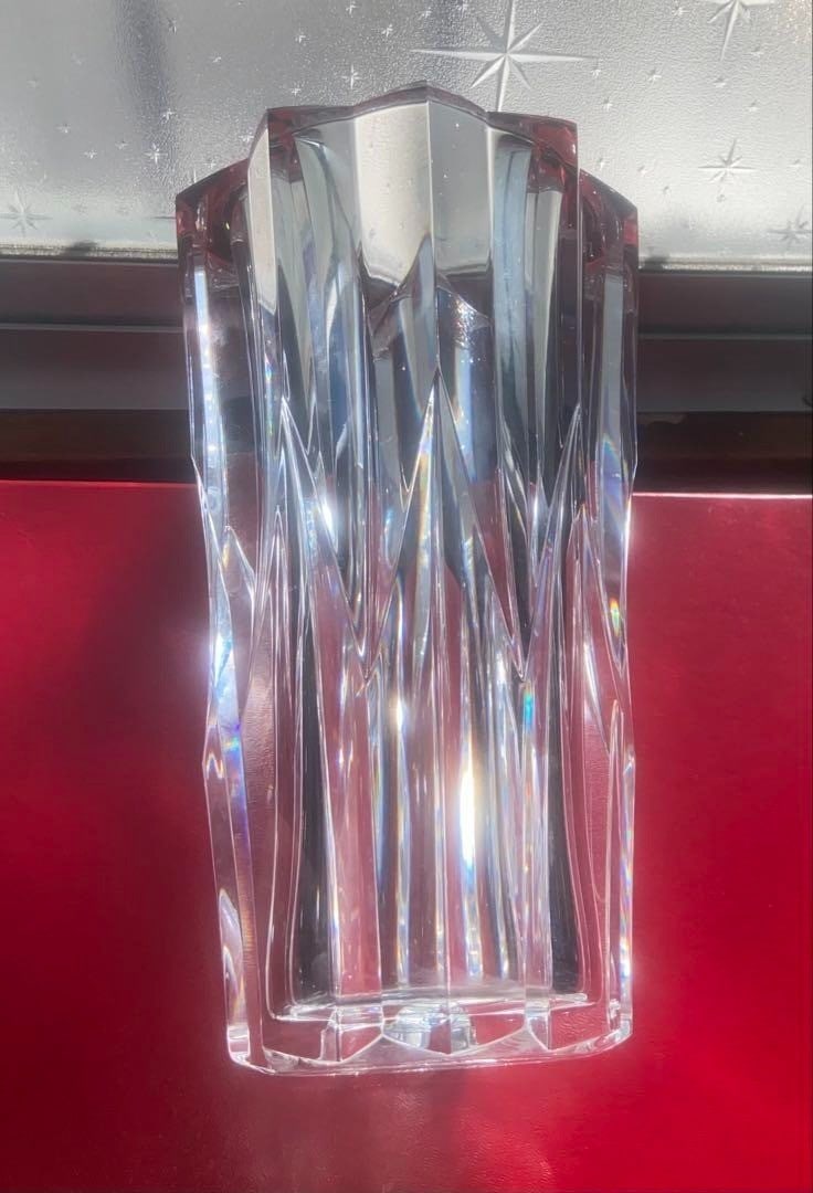 Collectible Baccarat Jasmine Crystal Vase 25cm Clear French Luxury Home Decor: Collectible Baccarat Jasmine Crystal Vase 25cm Clear French Luxury Home Decor This listing features Collectible Baccarat Jasmine Crystal Vase 25cm Clear French Luxury Home Decor. Item specifics are pr