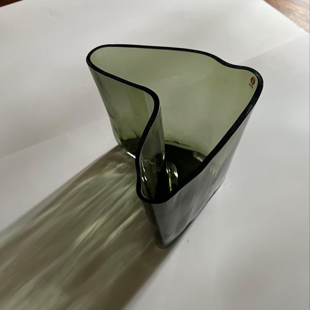 Green Iittala Aalto Vase 2021 Alvar Aalto Anniversary Numbered Moss: Green Iittala Aalto Vase 2021 Alvar Aalto Anniversary Numbered Moss This listing features Green Iittala Aalto Vase 2021 Alvar Aalto Anniversary Numbered Moss. Item specifics are provided below. Item S