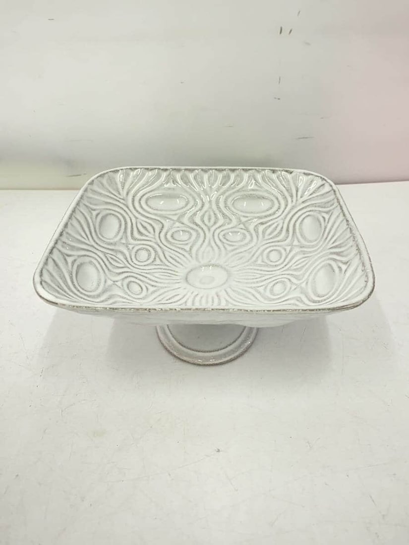 Collectible Astier De Villatte Square Plate White Handmade Ceramic Tableware: Collectible Astier De Villatte Square Plate White Handmade Ceramic Tableware This listing features Collectible Astier De Villatte Square Plate White Handmade Ceramic Tableware. Item specifics are