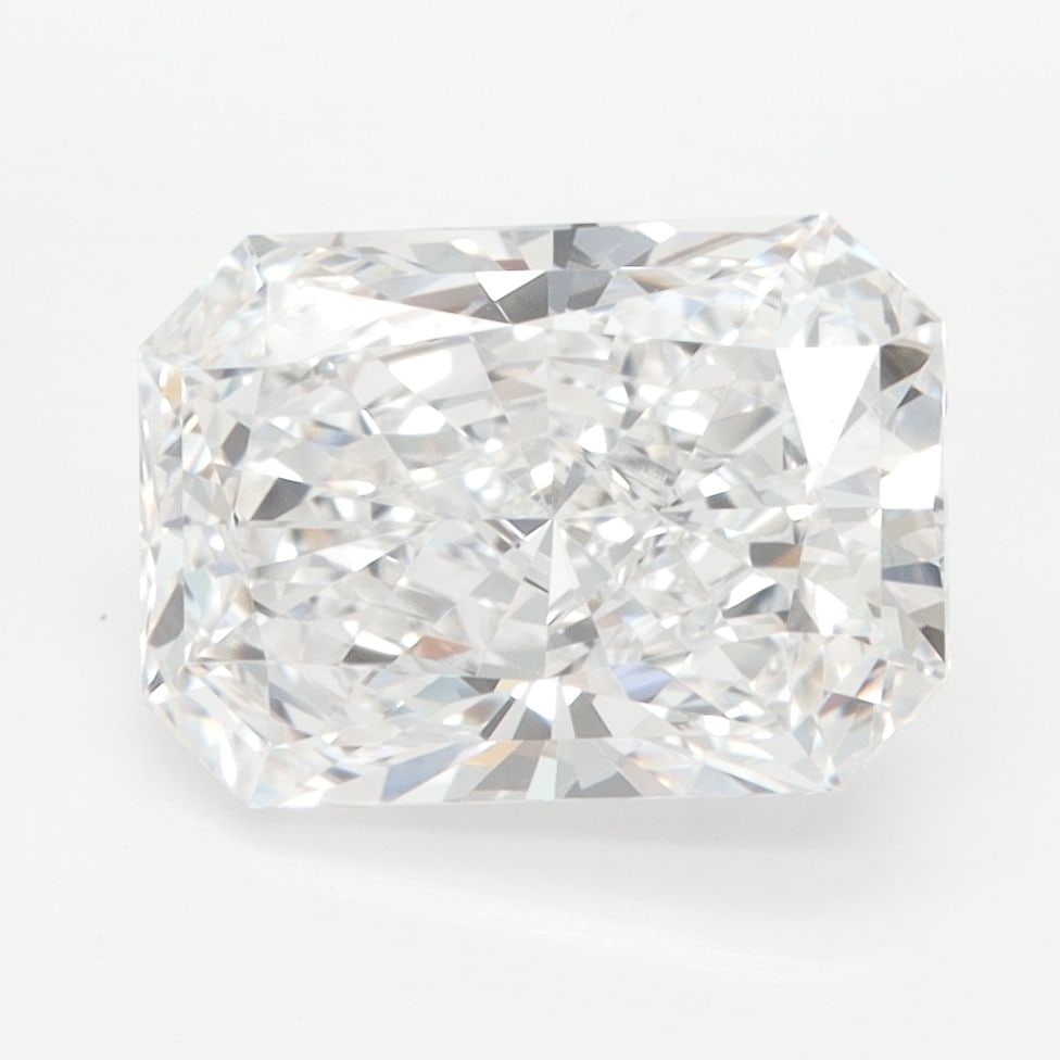 Loose Lab Diamond - IGI Radiant 3.11ct D IF: Loose Lab Diamond - IGI Radiant 3.11ct D IF This listing features Loose Lab Diamond - IGI Radiant 3.11ct D IF. Item specifics are provided below. Item Specifics: Source: This Is A Real Diamond Grown