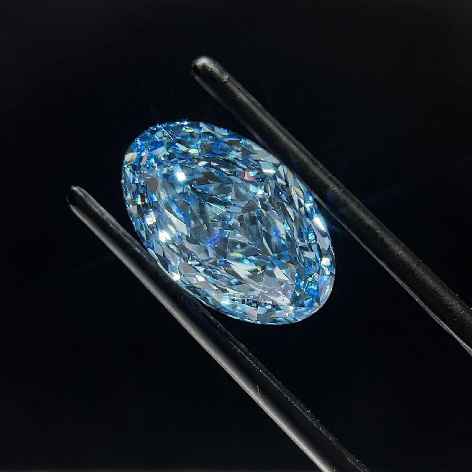 Loose Lab Diamond - IGI Oval 3.06ct Fancy Vivid Blue VS2: Loose Lab Diamond - IGI Oval 3.06ct Fancy Vivid Blue VS2 This listing features Loose Lab Diamond - IGI Oval 3.06ct Fancy Vivid Blue VS2. Item specifics are provided below. Item Specifics: Source: