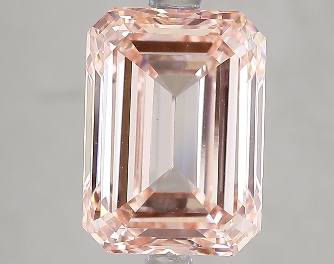 Loose Lab Diamond - IGI Emerald 5.0ct Fancy Intense Pink VS1: Loose Lab Diamond - IGI Emerald 5.0ct Fancy Intense Pink VS1 This listing features Loose Lab Diamond - IGI Emerald 5.0ct Fancy Intense Pink VS1. Item specifics are provided below. Item Specifics: Sour