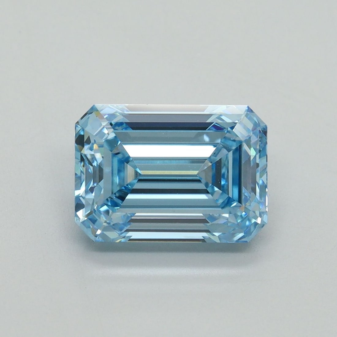 Loose Lab Diamond - IGI Emerald 3.14ct Fancy Vivid Blue VS1: Loose Lab Diamond - IGI Emerald 3.14ct Fancy Vivid Blue VS1 This listing features Loose Lab Diamond - IGI Emerald 3.14ct Fancy Vivid Blue VS1. Item specifics are provided below. Item Specifics: Source