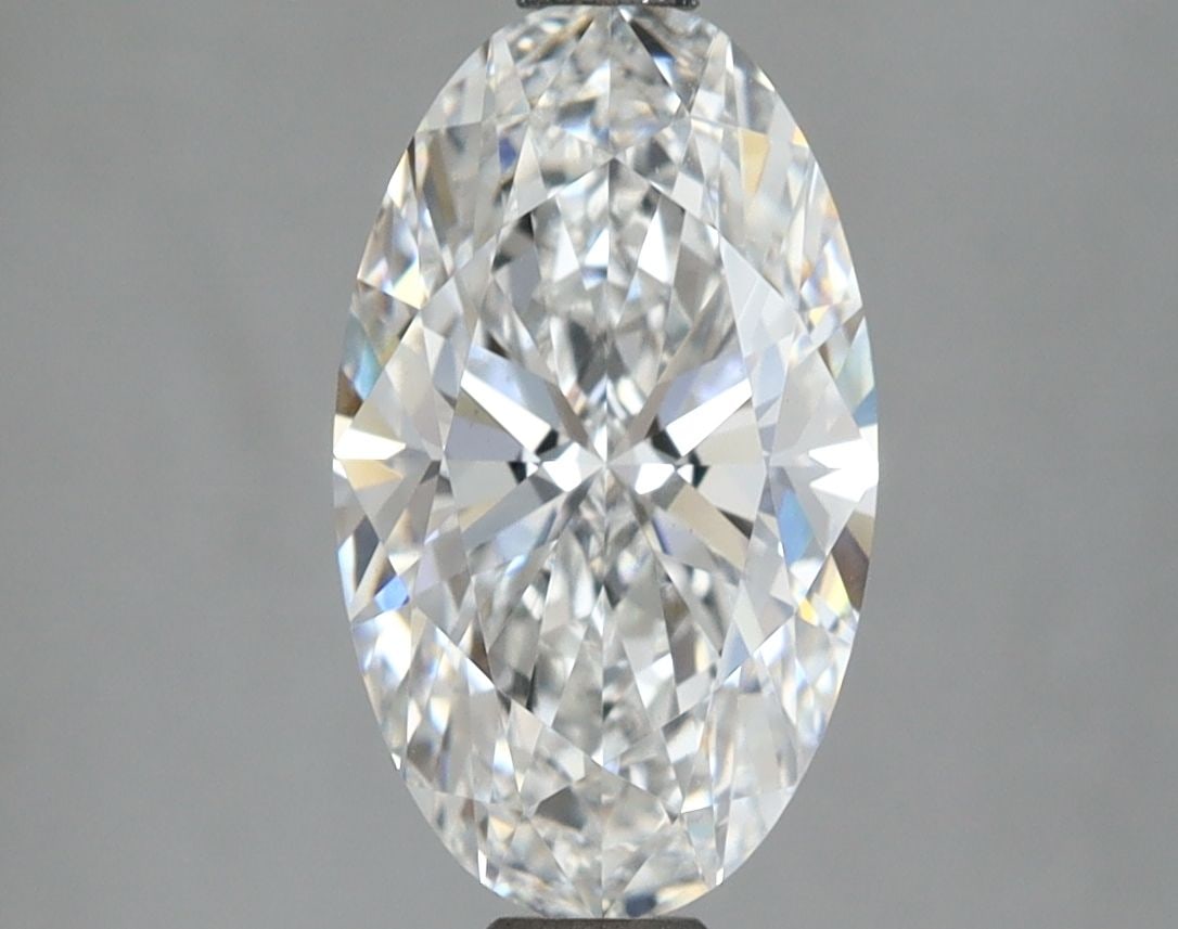 Loose Lab Diamond - IGI Oval 2.31ct E VS1: Loose Lab Diamond - IGI Oval 2.31ct E VS1 This listing features Loose Lab Diamond - IGI Oval 2.31ct E VS1. Item specifics are provided below. Item Specifics: Source: This Is A Real Diamond Grown In A