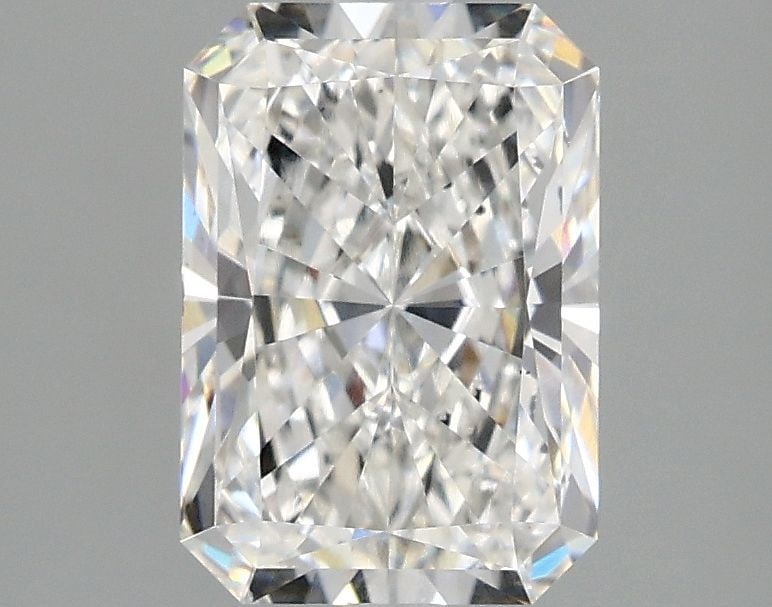 Loose Lab Diamond - IGI Radiant 2.05ct E SI1: Loose Lab Diamond - IGI Radiant 2.05ct E SI1 This listing features Loose Lab Diamond - IGI Radiant 2.05ct E SI1. Item specifics are provided below. Item Specifics: Source: This Is A Real Diamond Grown