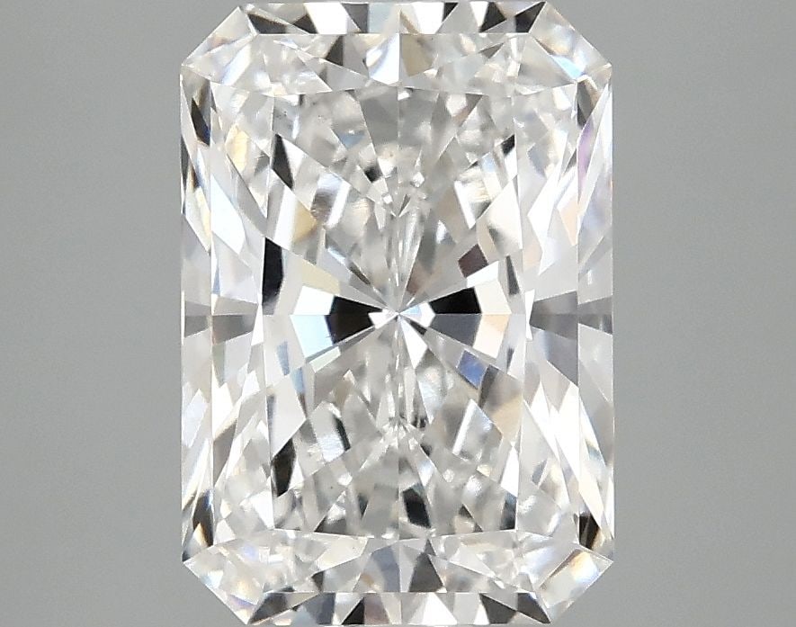Loose Lab Diamond - IGI Radiant 3.07ct E VS1: Loose Lab Diamond - IGI Radiant 3.07ct E VS1 This listing features Loose Lab Diamond - IGI Radiant 3.07ct E VS1. Item specifics are provided below. Item Specifics: Source: This Is A Real Diamond Grown