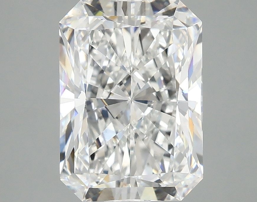 Loose Lab Diamond - IGI Radiant 3.1ct E VS1: Loose Lab Diamond - IGI Radiant 3.1ct E VS1 This listing features Loose Lab Diamond - IGI Radiant 3.1ct E VS1. Item specifics are provided below. Item Specifics: Source: This Is A Real Diamond Grown