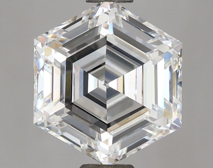 Loose Lab Diamond - IGI Hexagonal 2.09ct E VVS2: Loose Lab Diamond - IGI Hexagonal 2.09ct E VVS2 This listing features Loose Lab Diamond - IGI Hexagonal 2.09ct E VVS2. Item specifics are provided below. Item Specifics: Source: This Is A Real Diamond