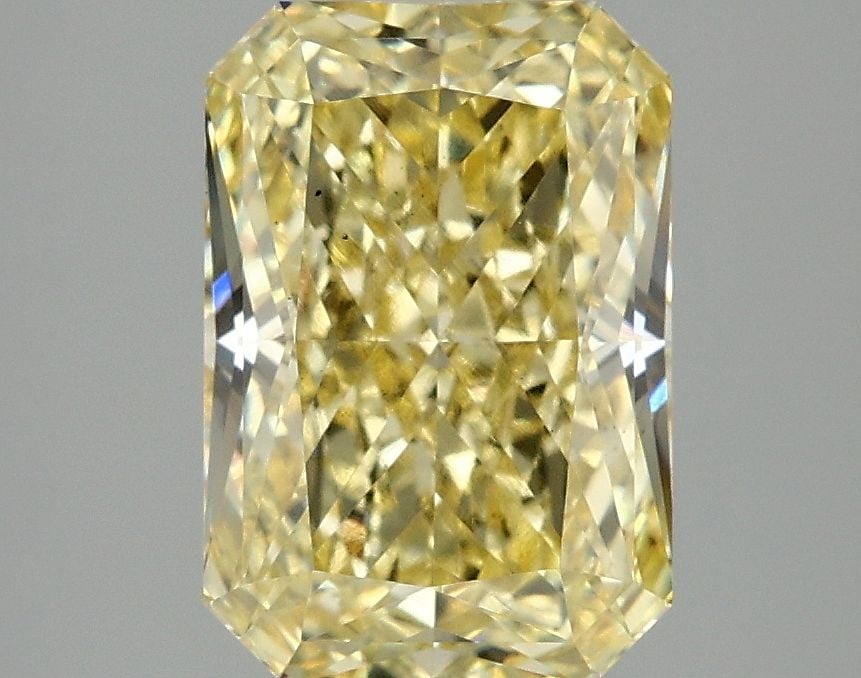 Loose Lab Diamond - IGI Radiant 3.1ct Fancy Intense Yellow VS2: Loose Lab Diamond - IGI Radiant 3.1ct Fancy Intense Yellow VS2 This listing features Loose Lab Diamond - IGI Radiant 3.1ct Fancy Intense Yellow VS2. Item specifics are provided below. Item Specifics:
