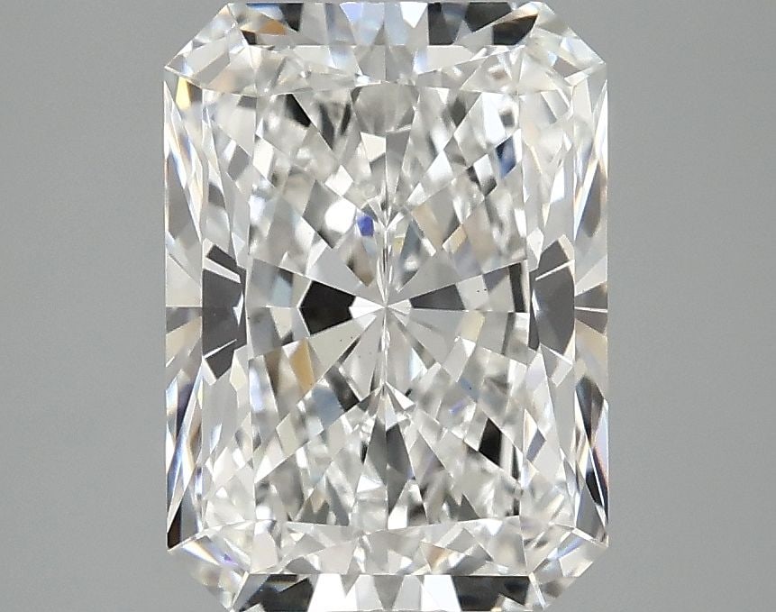 Loose Lab Diamond - IGI Radiant 3.1ct E VS1 (1 of 1)