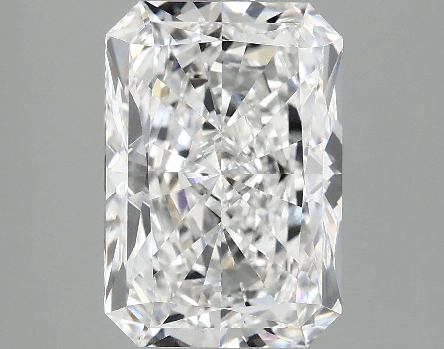 Loose Lab Diamond - IGI Radiant 3.04ct E VS1 (1 of 1)