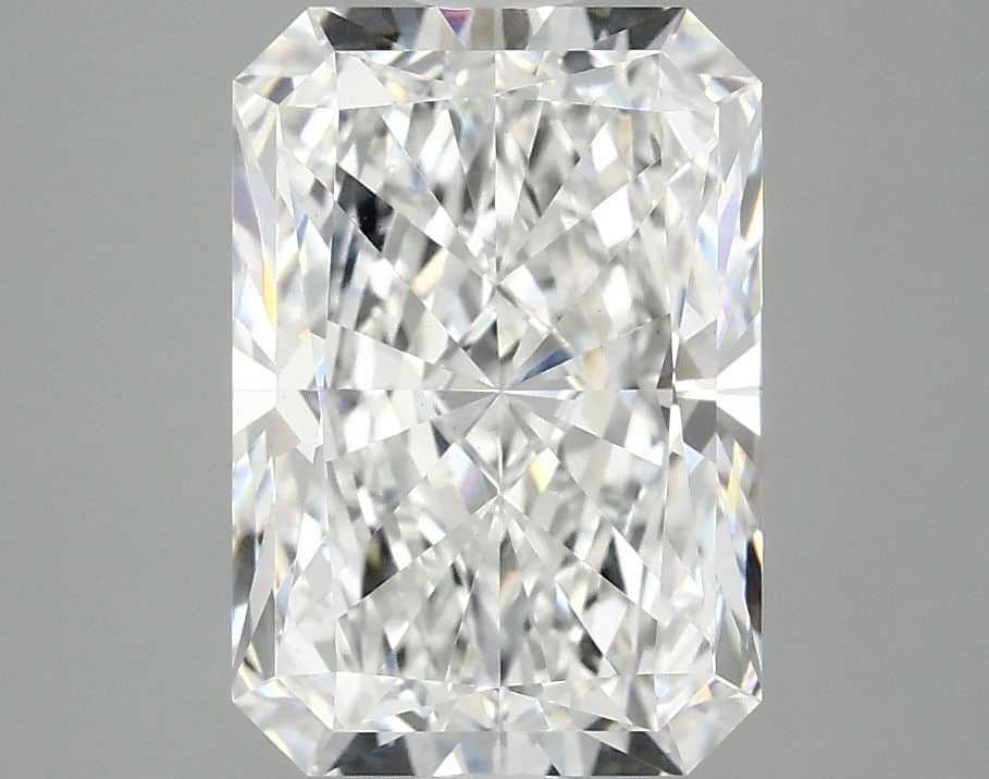 Loose Lab Diamond - IGI Radiant 3.06ct E VS1: Loose Lab Diamond - IGI Radiant 3.06ct E VS1 This listing features Loose Lab Diamond - IGI Radiant 3.06ct E VS1. Item specifics are provided below. Item Specifics: Source: This Is A Real Diamond Grown