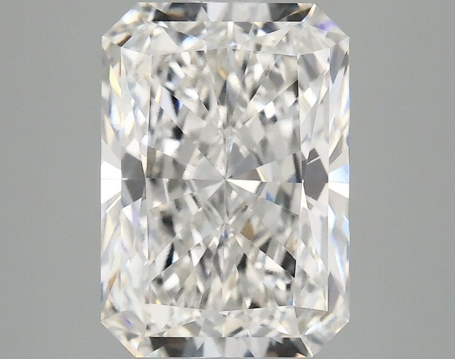 Loose Lab Diamond - IGI Radiant 3.1ct E VS1: Loose Lab Diamond - IGI Radiant 3.1ct E VS1 This listing features Loose Lab Diamond - IGI Radiant 3.1ct E VS1. Item specifics are provided below. Item Specifics: Source: This Is A Real Diamond Grown I