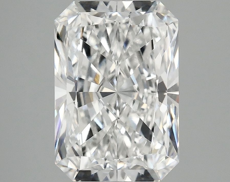 Loose Lab Diamond - IGI Radiant 3.04ct E VVS2: Loose Lab Diamond - IGI Radiant 3.04ct E VVS2 This listing features Loose Lab Diamond - IGI Radiant 3.04ct E VVS2. Item specifics are provided below. Item Specifics: Source: This Is A Real Diamond