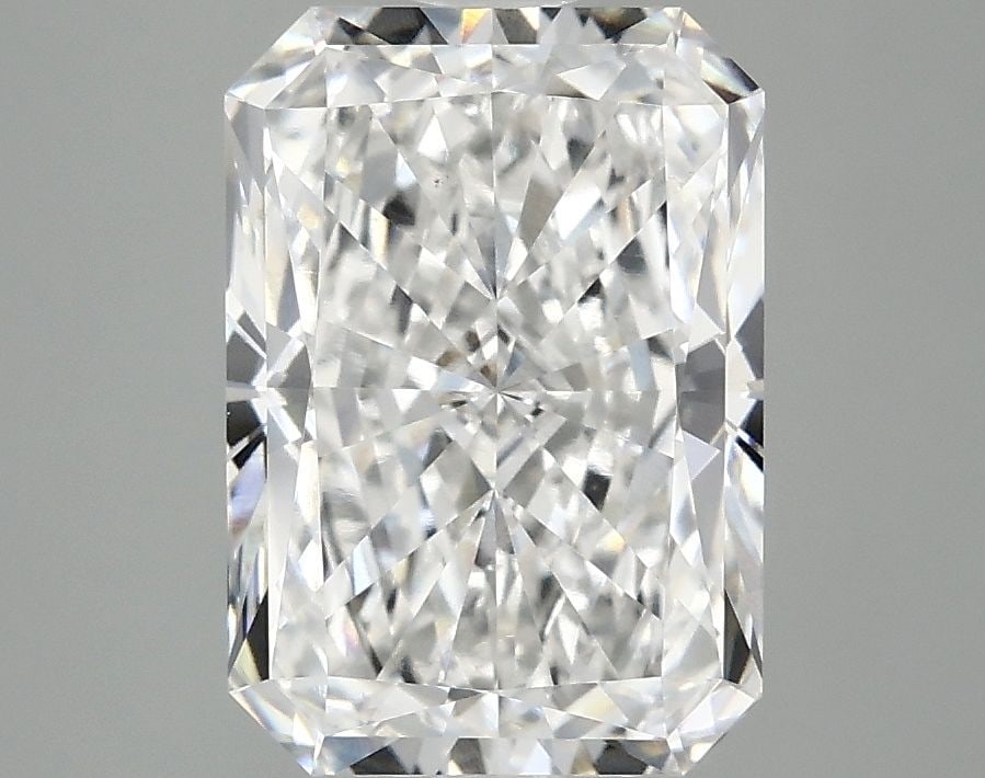 Loose Lab Diamond - IGI Radiant 3.04ct E VS1: Loose Lab Diamond - IGI Radiant 3.04ct E VS1 This listing features Loose Lab Diamond - IGI Radiant 3.04ct E VS1. Item specifics are provided below. Item Specifics: Source: This Is A Real Diamond Grown
