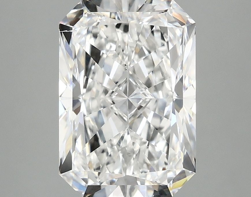 Loose Lab Diamond - IGI Radiant 2.97ct E VS2: Loose Lab Diamond - IGI Radiant 2.97ct E VS2 This listing features Loose Lab Diamond - IGI Radiant 2.97ct E VS2. Item specifics are provided below. Item Specifics: Source: This Is A Real Diamond