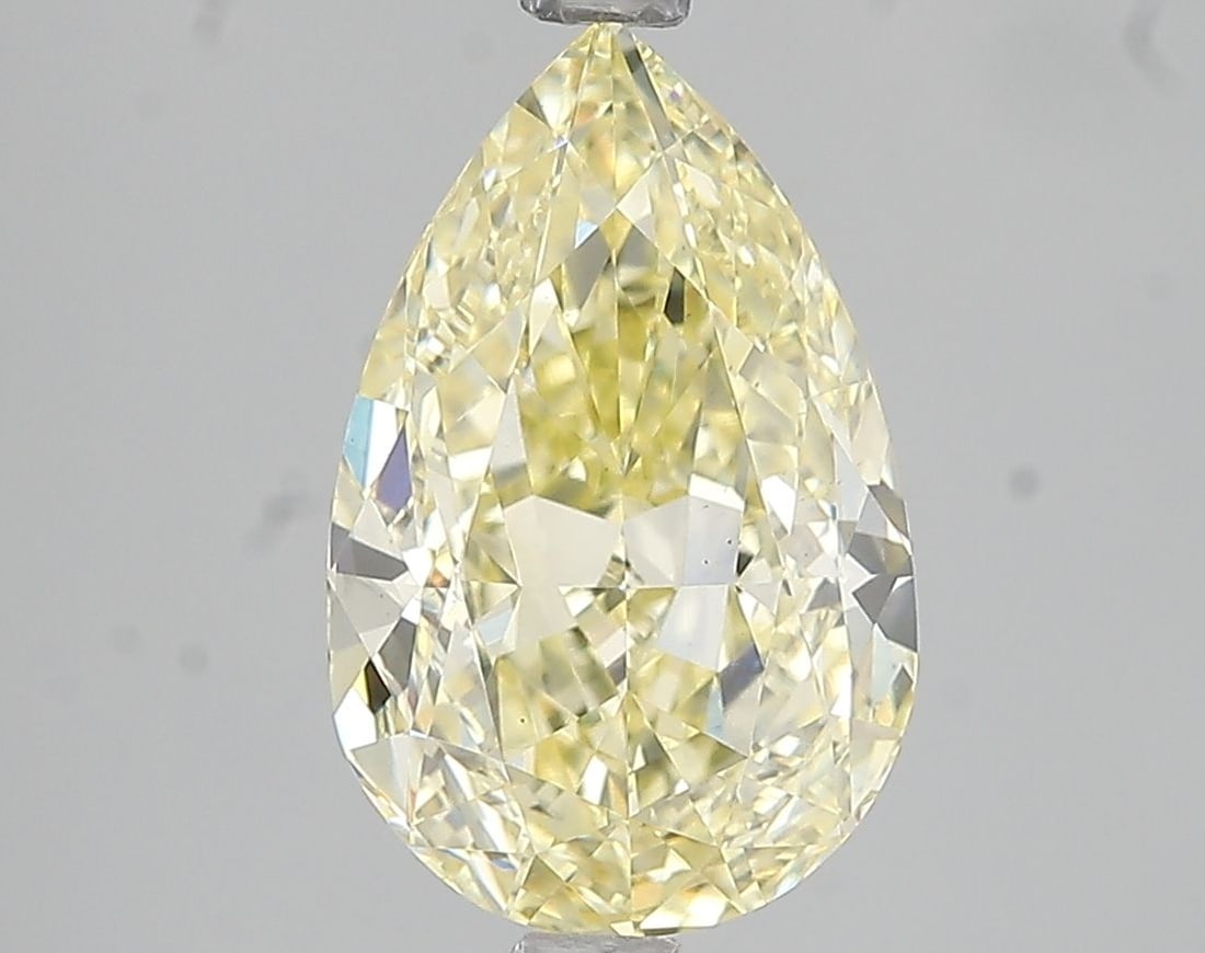 Loose Lab Diamond - IGI Pear 3.01ct Fancy Intense Yellow VS1: Loose Lab Diamond - IGI Pear 3.01ct Fancy Intense Yellow VS1 This listing features Loose Lab Diamond - IGI Pear 3.01ct Fancy Intense Yellow VS1. Item specifics are provided below. Item Specifics: