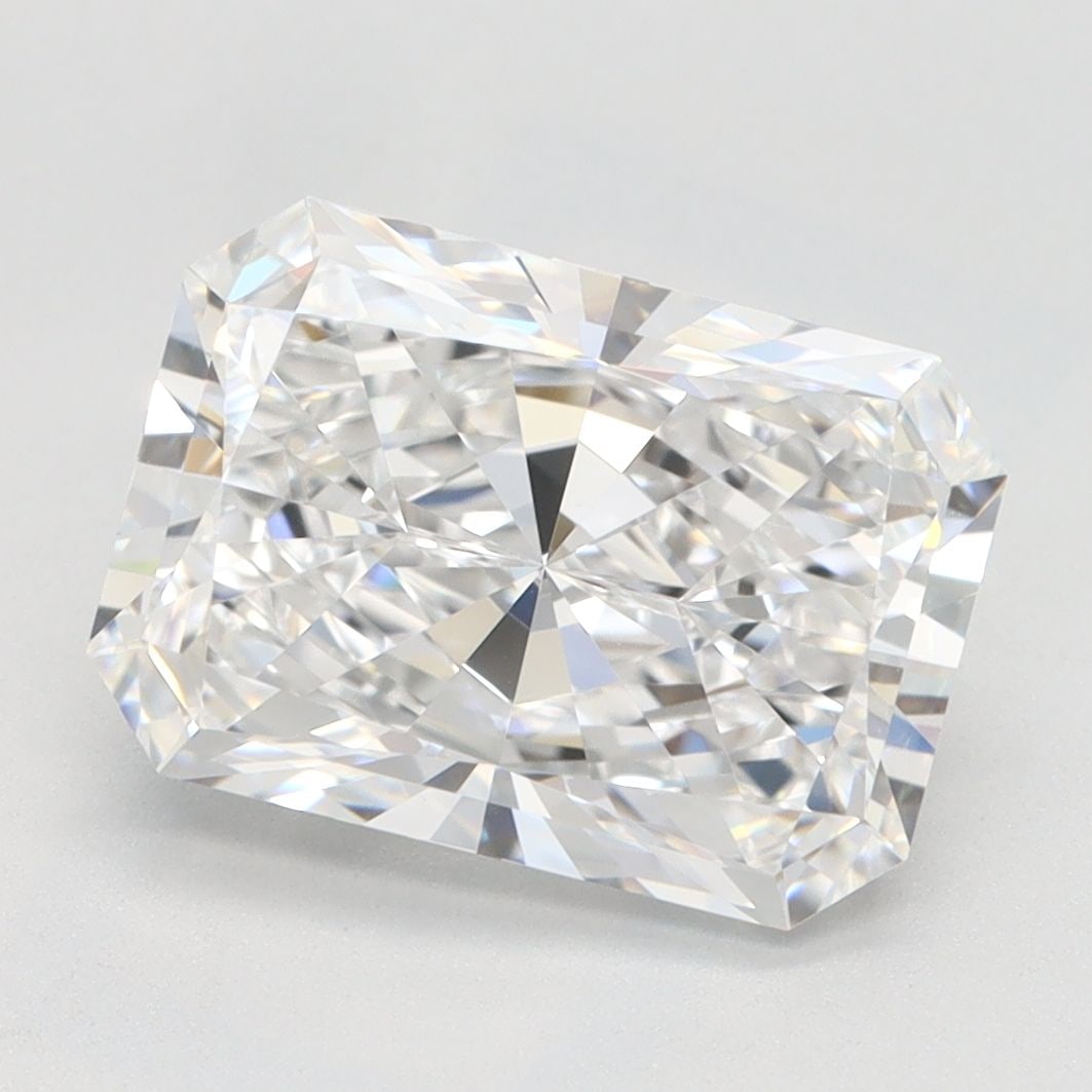 Loose Lab Diamond - IGI Radiant 2.71ct E IF (1 of 1)