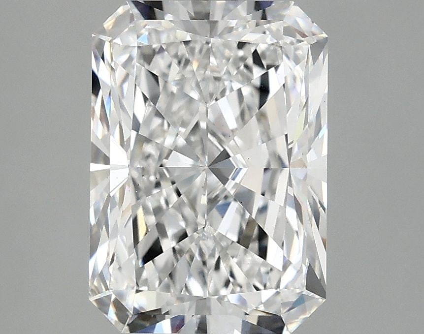 Loose Lab Diamond - IGI Radiant 3.1ct E VS1 (1 of 1)