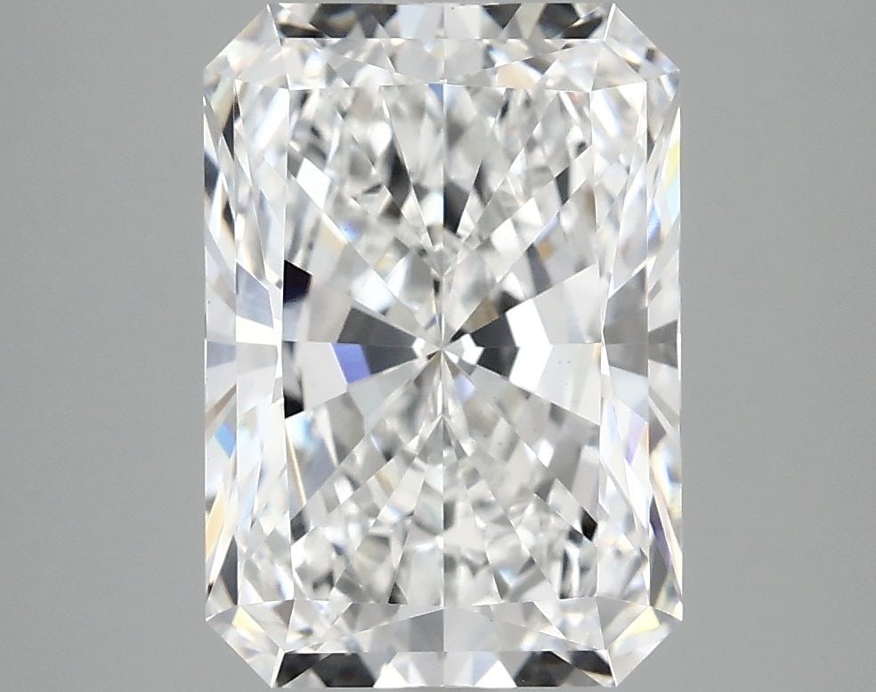 Loose Lab Diamond - IGI Radiant 4.1ct E VS1 (1 of 1)