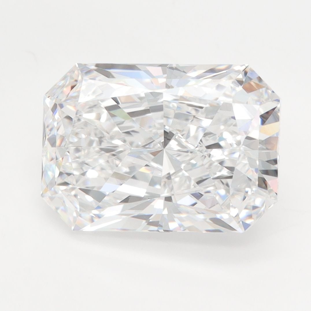 Loose Lab Diamond - GIA Radiant 4.09ct D VVS1: Loose Lab Diamond - GIA Radiant 4.09ct D VVS1 This listing features Loose Lab Diamond - GIA Radiant 4.09ct D VVS1. Item specifics are provided below. Item Specifics: Source: This Is A Real Diamond Gro