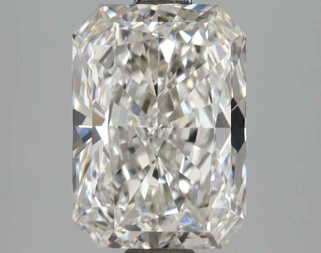 Loose Lab Diamond - IGI Radiant 2.64ct G VS1: Loose Lab Diamond - IGI Radiant 2.64ct G VS1 This listing features Loose Lab Diamond - IGI Radiant 2.64ct G VS1. Item specifics are provided below. Item Specifics: Source: This Is A Real Diamond