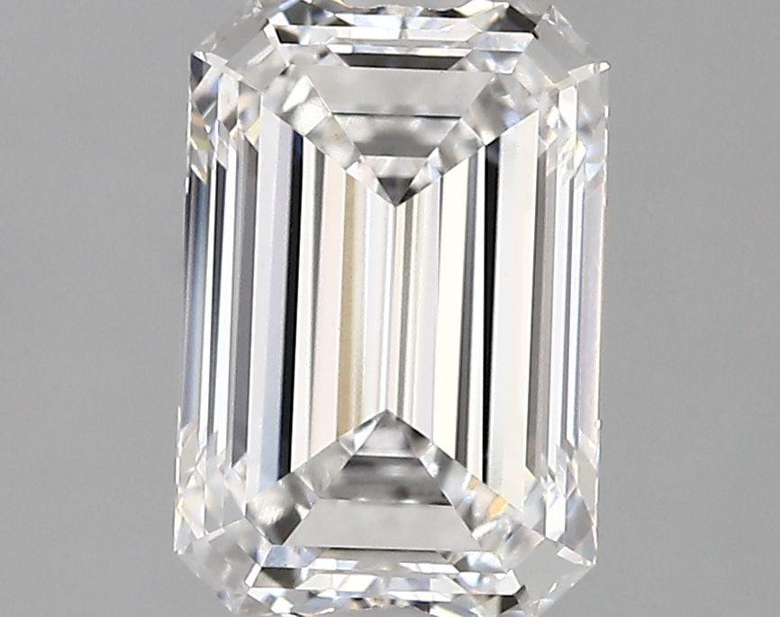 Loose Lab Diamond - IGI Emerald 2.82ct E VVS2: Loose Lab Diamond - IGI Emerald 2.82ct E VVS2 This listing features Loose Lab Diamond - IGI Emerald 2.82ct E VVS2. Item specifics are provided below. Item Specifics: Source: This Is A Real Diamond Gro