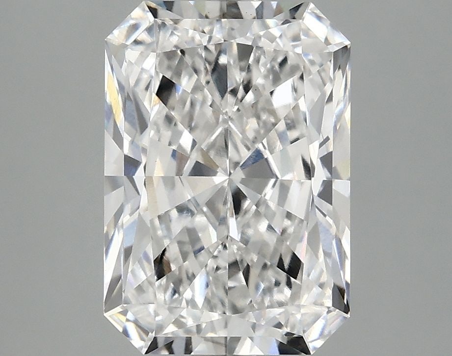 Loose Lab Diamond - IGI Radiant 3.1ct E VS1 (1 of 1)