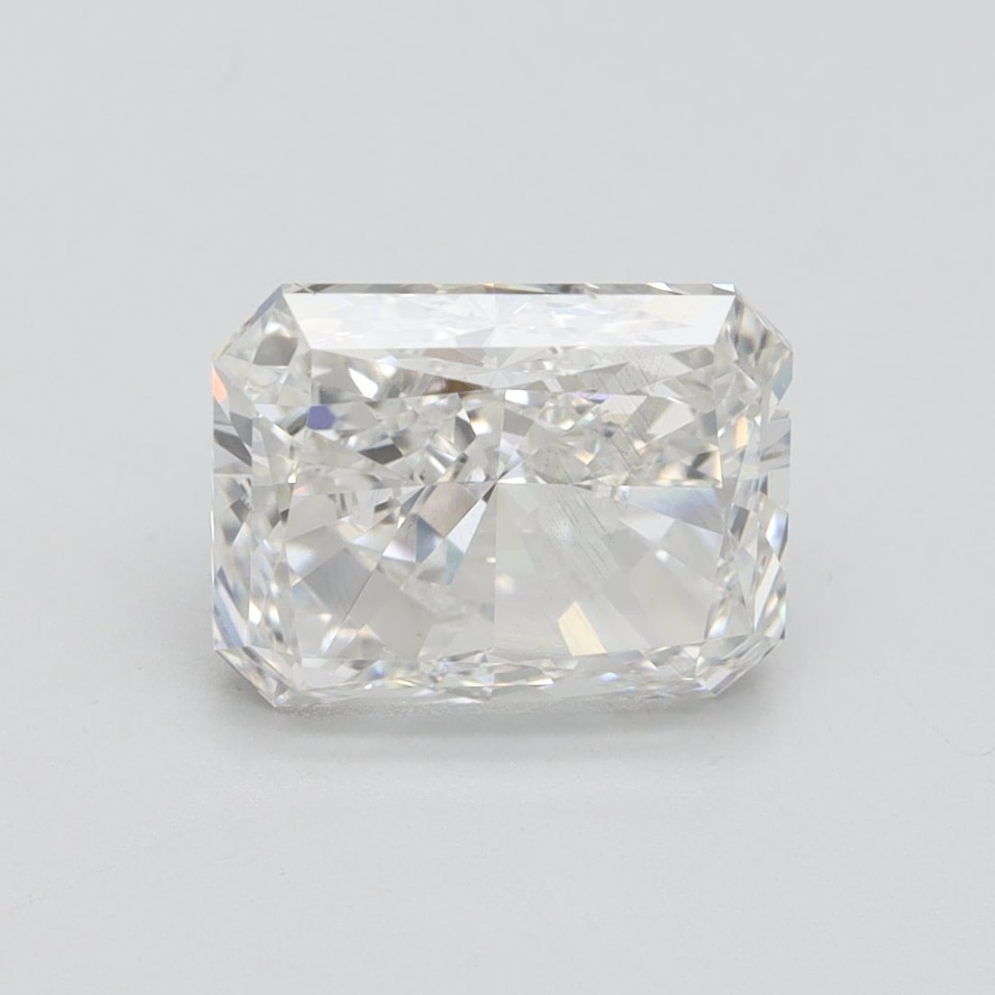 Loose Lab Diamond - IGI Radiant 3.5ct G VS2: Loose Lab Diamond - IGI Radiant 3.5ct G VS2 This listing features Loose Lab Diamond - IGI Radiant 3.5ct G VS2. Item specifics are provided below. Item Specifics: Source: This Is A Real Diamond Grown