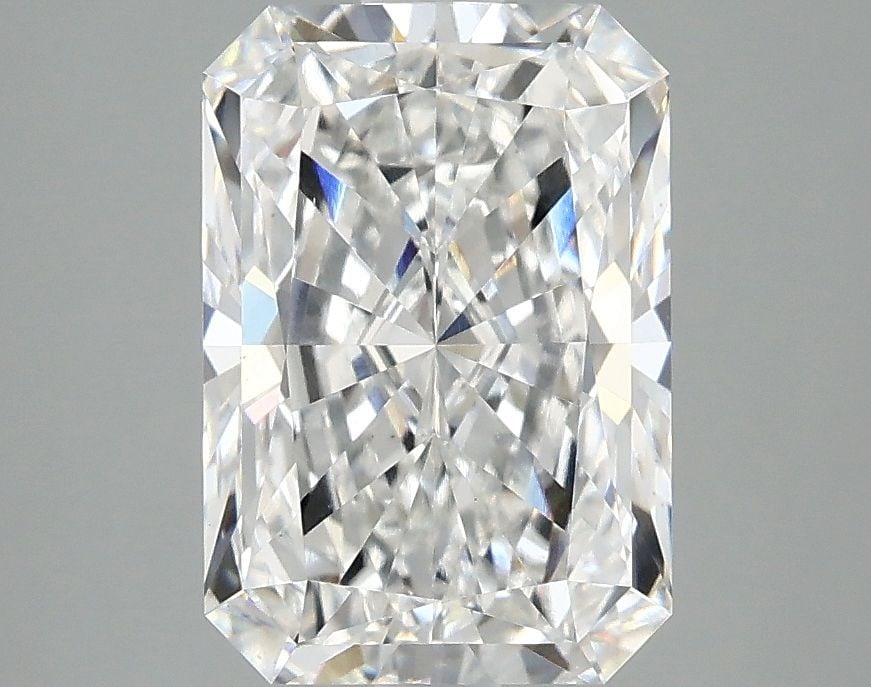 Loose Lab Diamond - IGI Radiant 2.82ct E VS1: Loose Lab Diamond - IGI Radiant 2.82ct E VS1 This listing features Loose Lab Diamond - IGI Radiant 2.82ct E VS1. Item specifics are provided below. Item Specifics: Source: This Is A Real Diamond