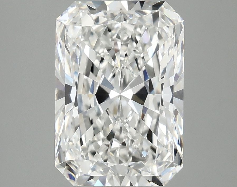 Loose Lab Diamond - IGI Radiant 3.07ct E VS1: Loose Lab Diamond - IGI Radiant 3.07ct E VS1 This listing features Loose Lab Diamond - IGI Radiant 3.07ct E VS1. Item specifics are provided below. Item Specifics: Source: This Is A Real Diamond