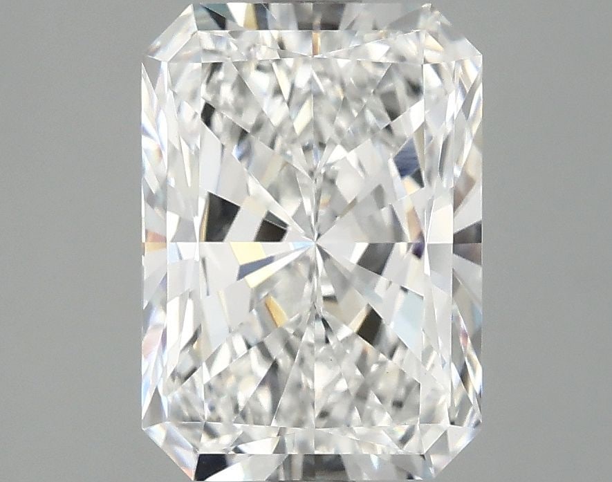 Loose Lab Diamond - IGI Radiant 2.97ct E VS1 (1 of 1)