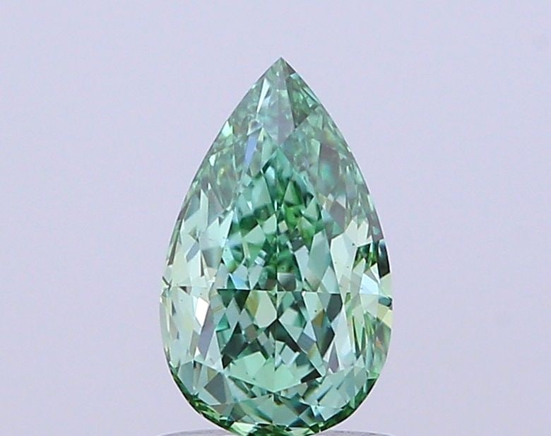 Loose Lab Diamond - IGI Pear 1.1ct Fancy Vivid Green VS1 (1 of 1)