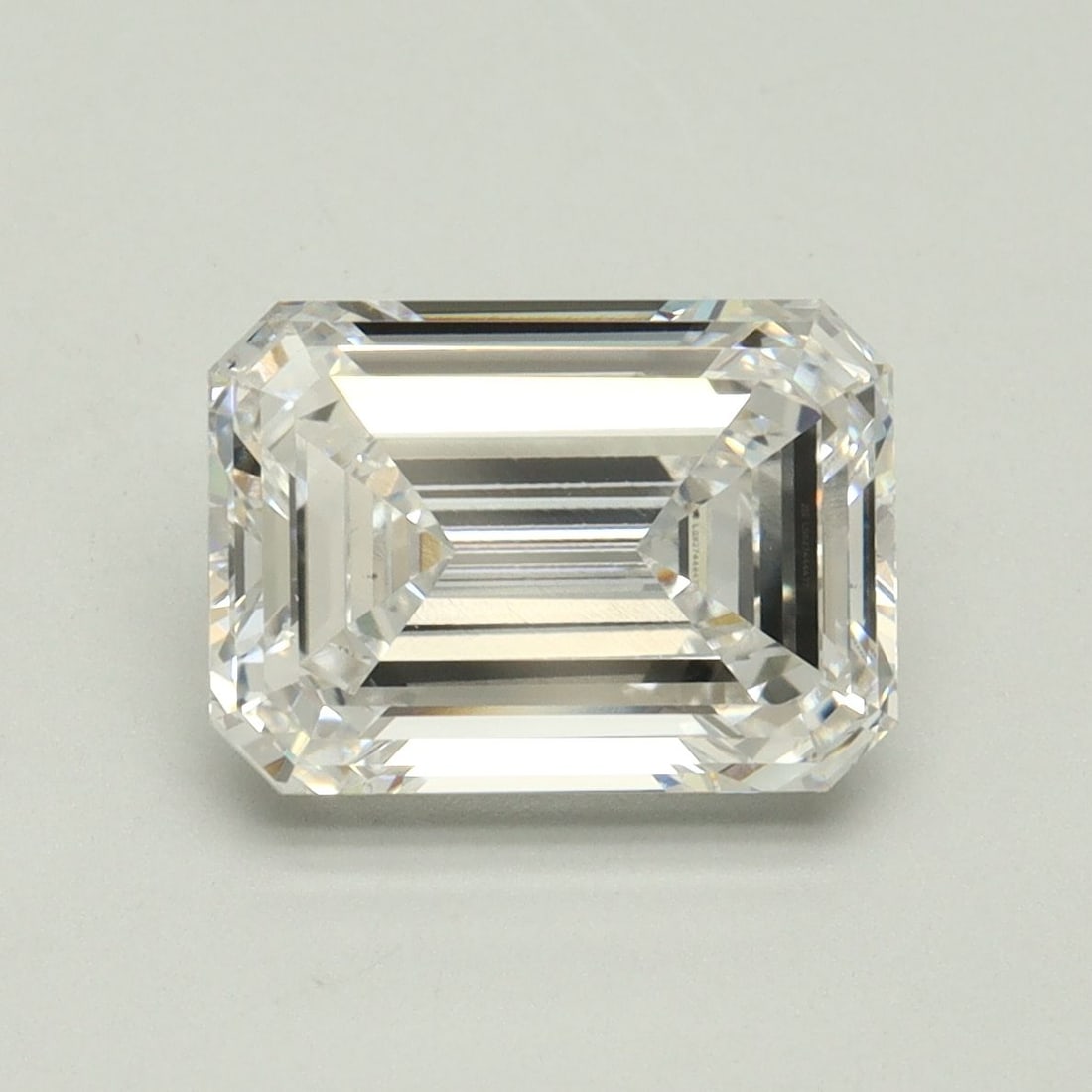 Loose Lab Diamond - IGI Emerald 3.3ct D VS1 (1 of 1)