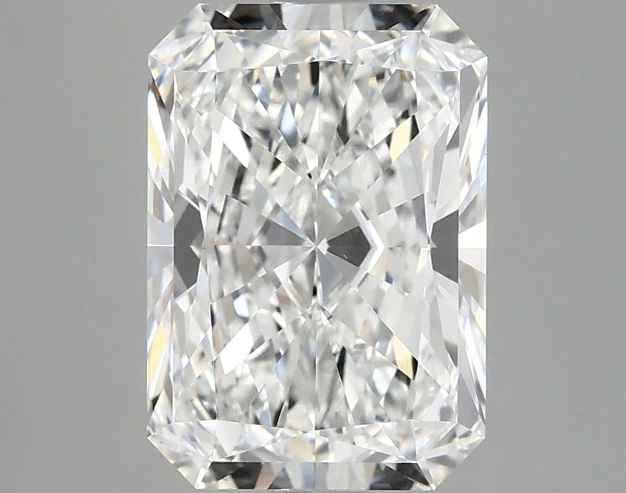 Loose Lab Diamond - IGI Radiant 3.05ct E VS1: Loose Lab Diamond - IGI Radiant 3.05ct E VS1 This listing features Loose Lab Diamond - IGI Radiant 3.05ct E VS1. Item specifics are provided below. Item Specifics: Source: This Is A Real Diamond Grown