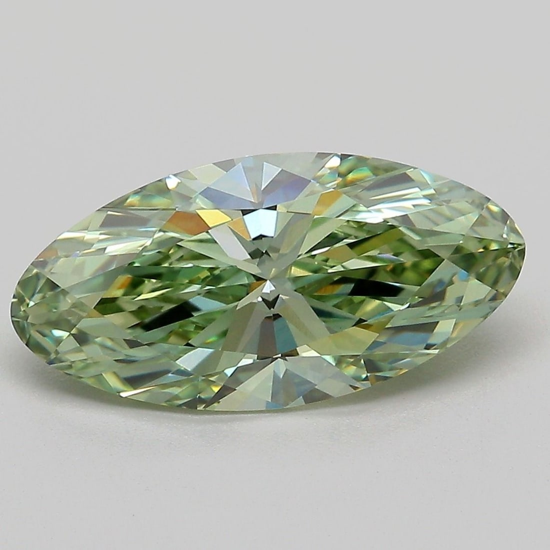 Loose Lab Diamond - IGI Oval 3.11ct Fancy Vivid Green VVS2: Loose Lab Diamond - IGI Oval 3.11ct Fancy Vivid Green VVS2 This listing features Loose Lab Diamond - IGI Oval 3.11ct Fancy Vivid Green VVS2. Item specifics are provided below. Item Specifics: