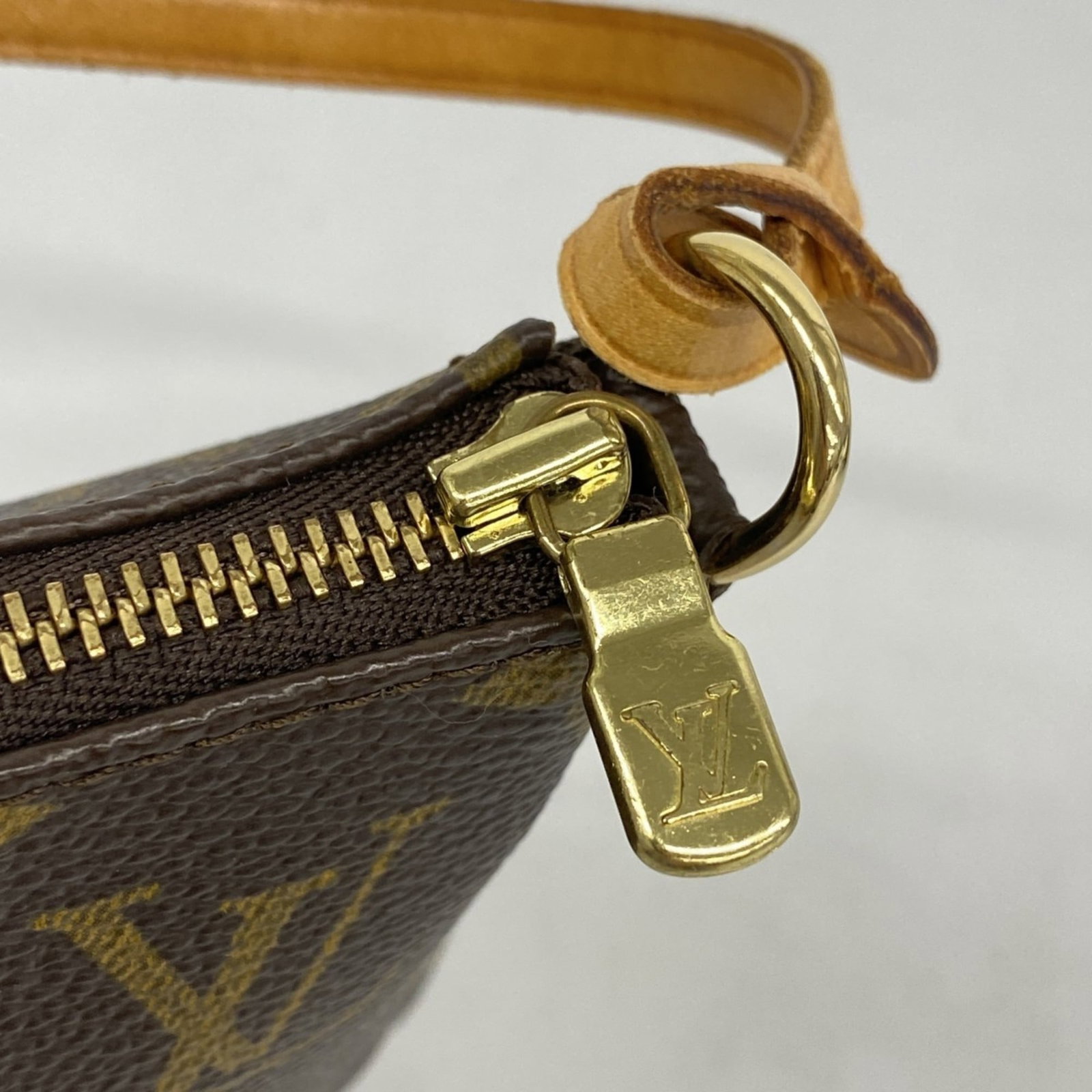 Pouch Louis Vuitton - 10