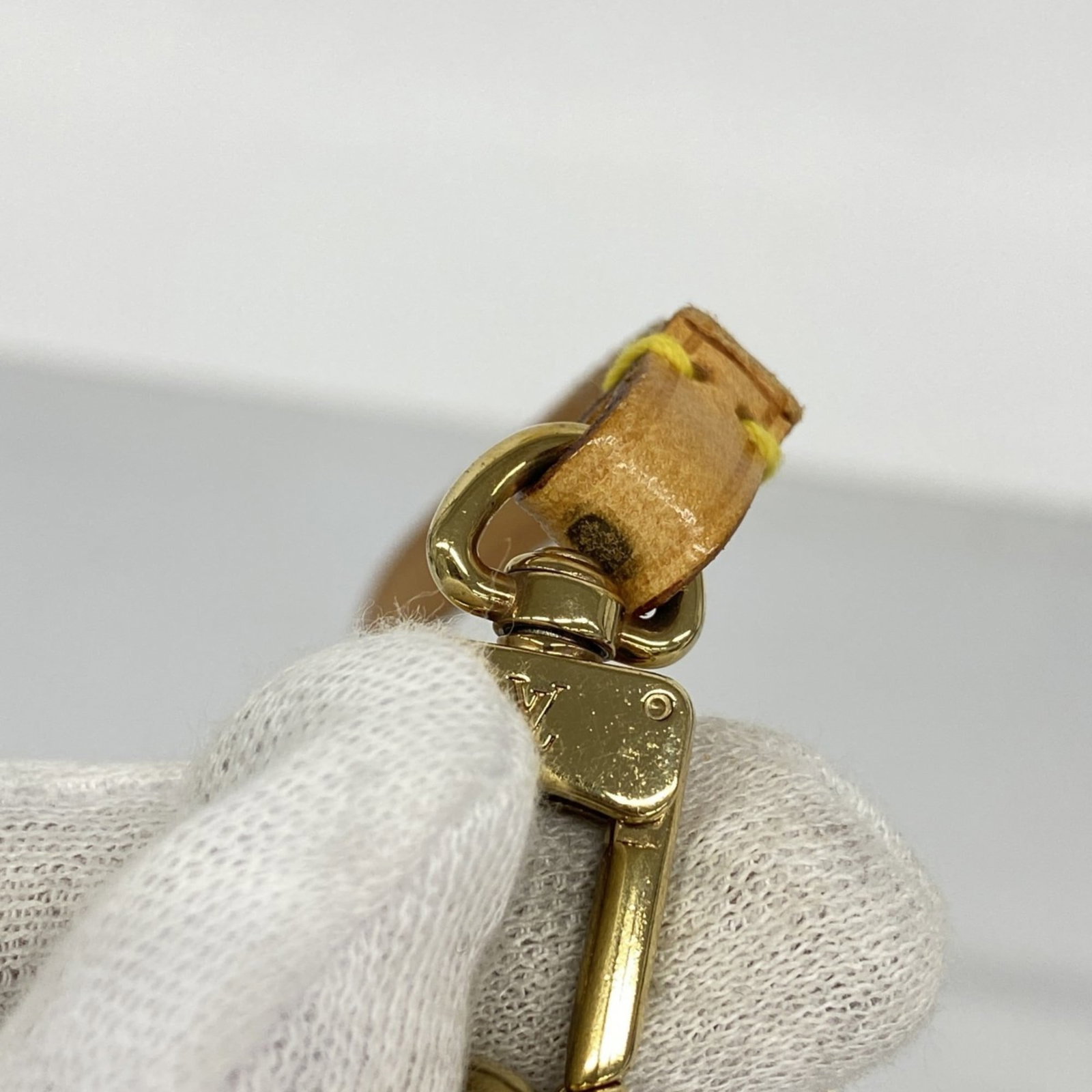 Pouch Louis Vuitton - 8