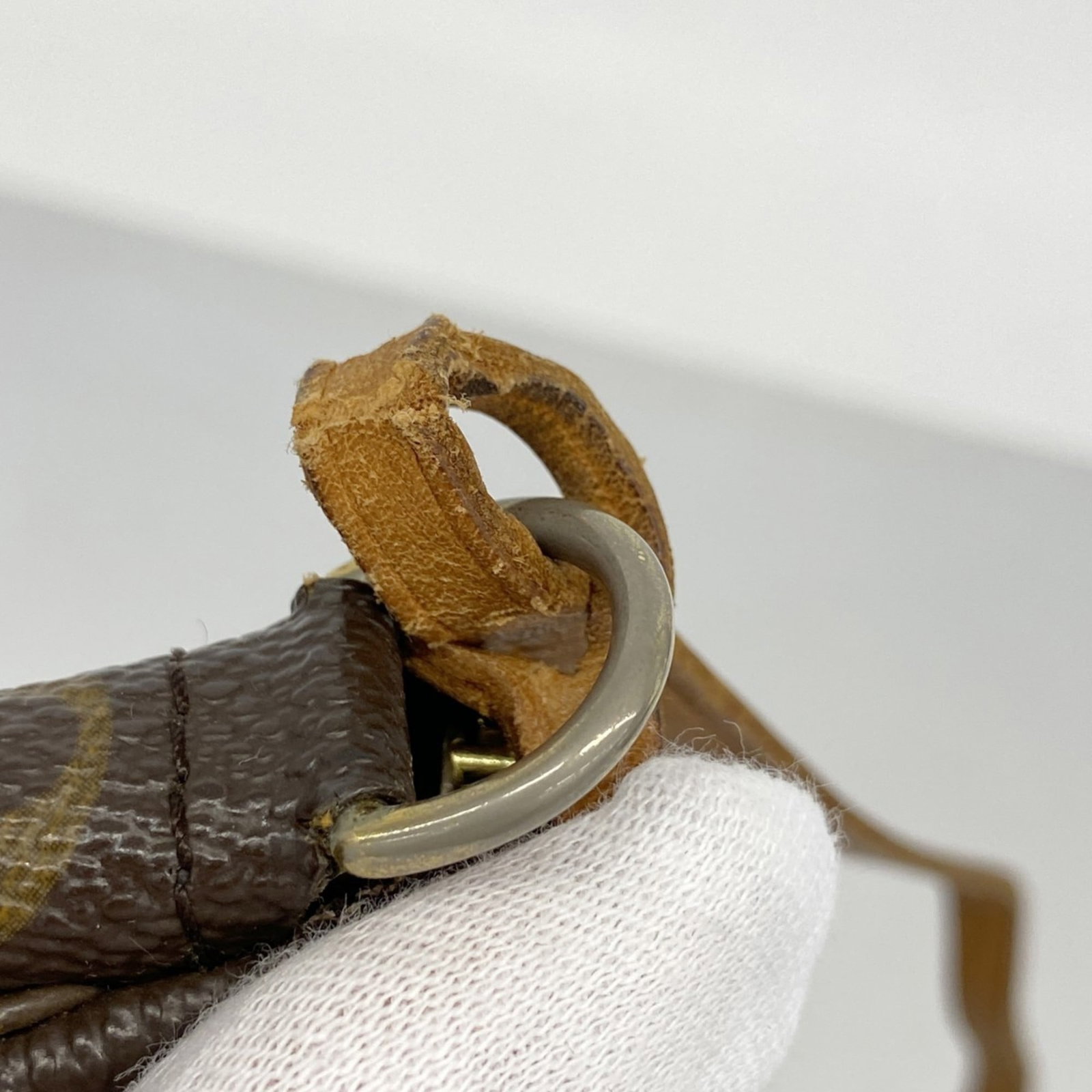 Pouch Louis Vuitton - 6