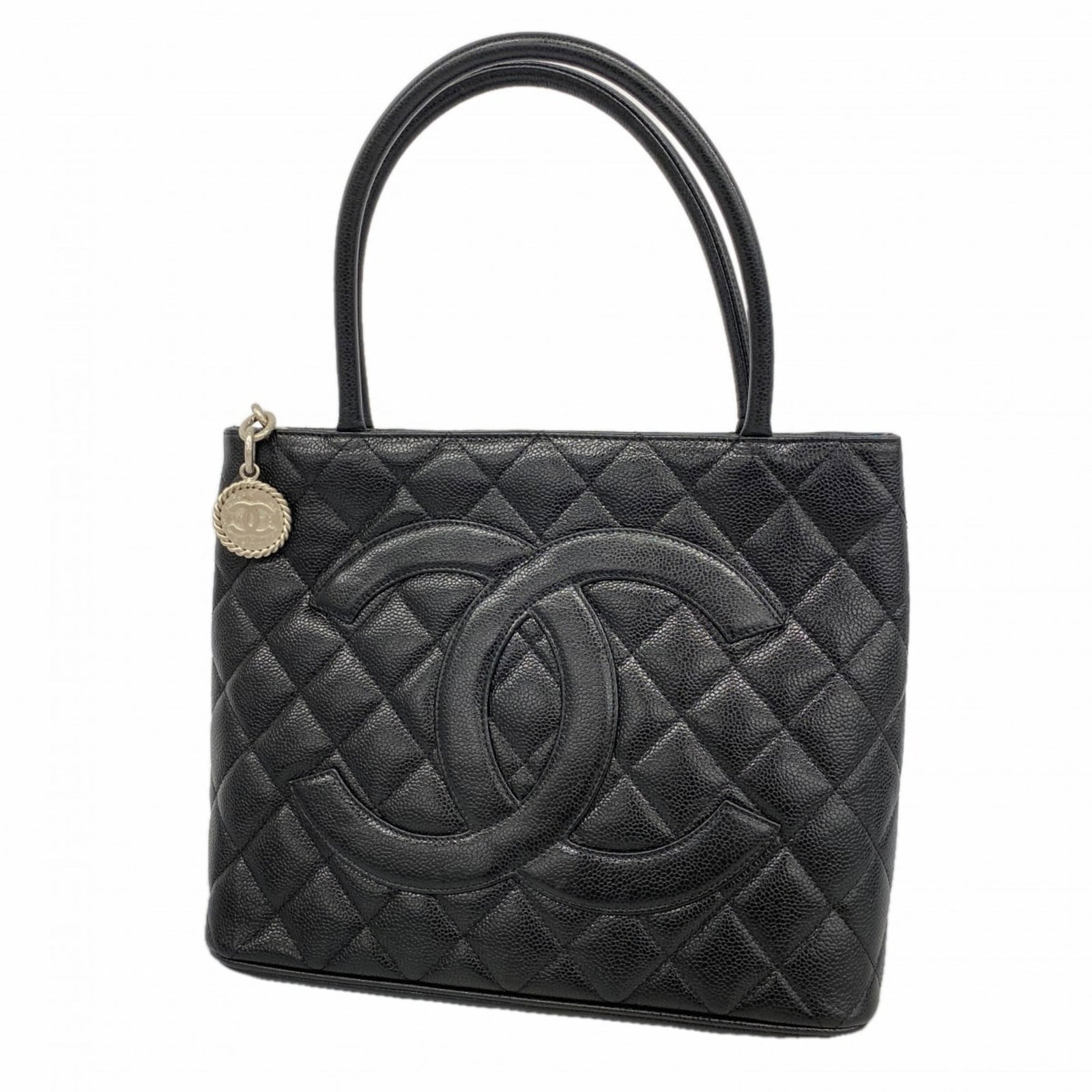 Calfskin Chanel Tote Bag Grained: Calfskin Chanel Tote Bag Grained This listing features Calfskin Chanel Tote Bag Grained. Item specifics are provided below. Item Specifics: Brand: Chanel Type: Tote Bag Material: Grained Calfskin