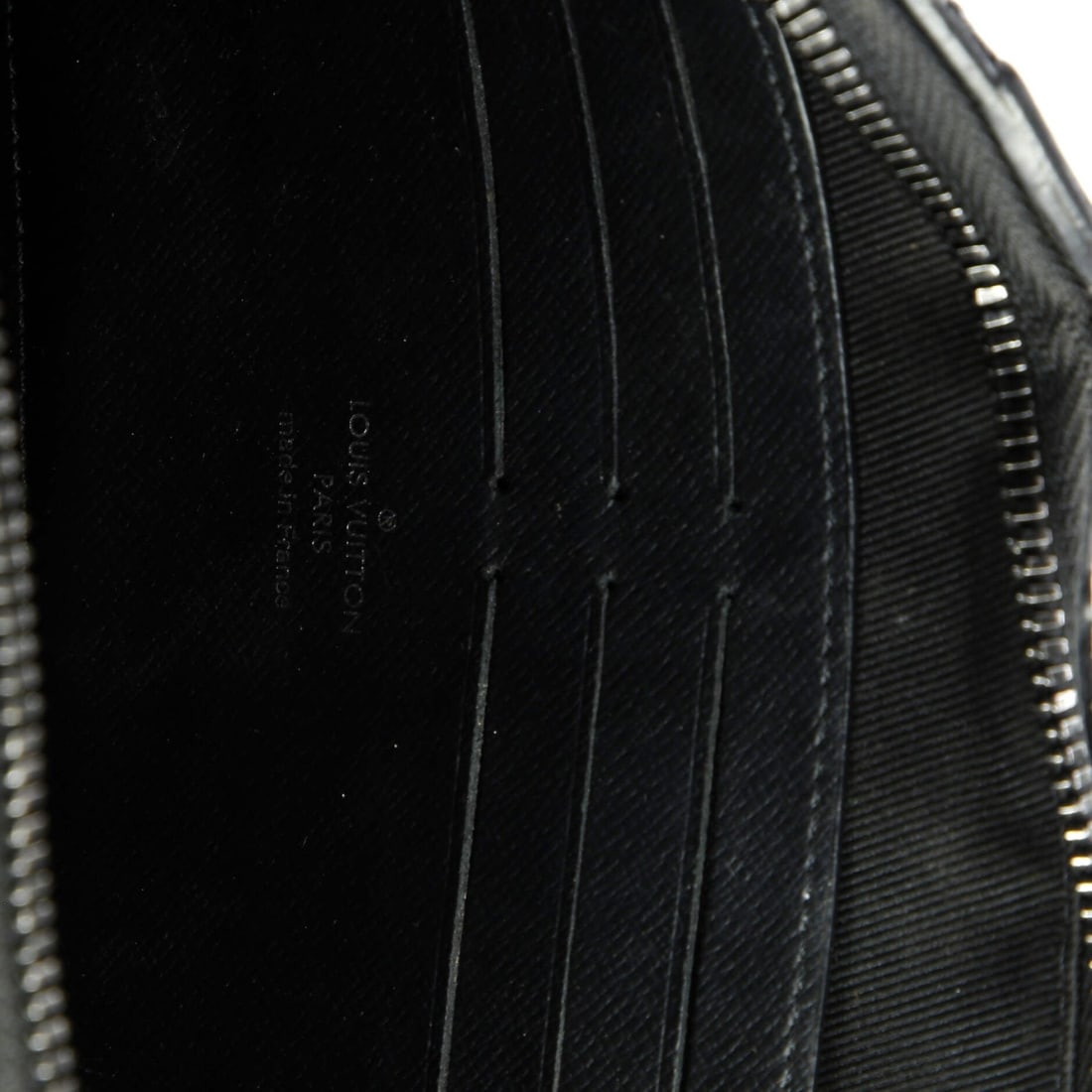 Canvas Louis Vuitton Soft Trunk Wallet Monogram Eclipse - 8