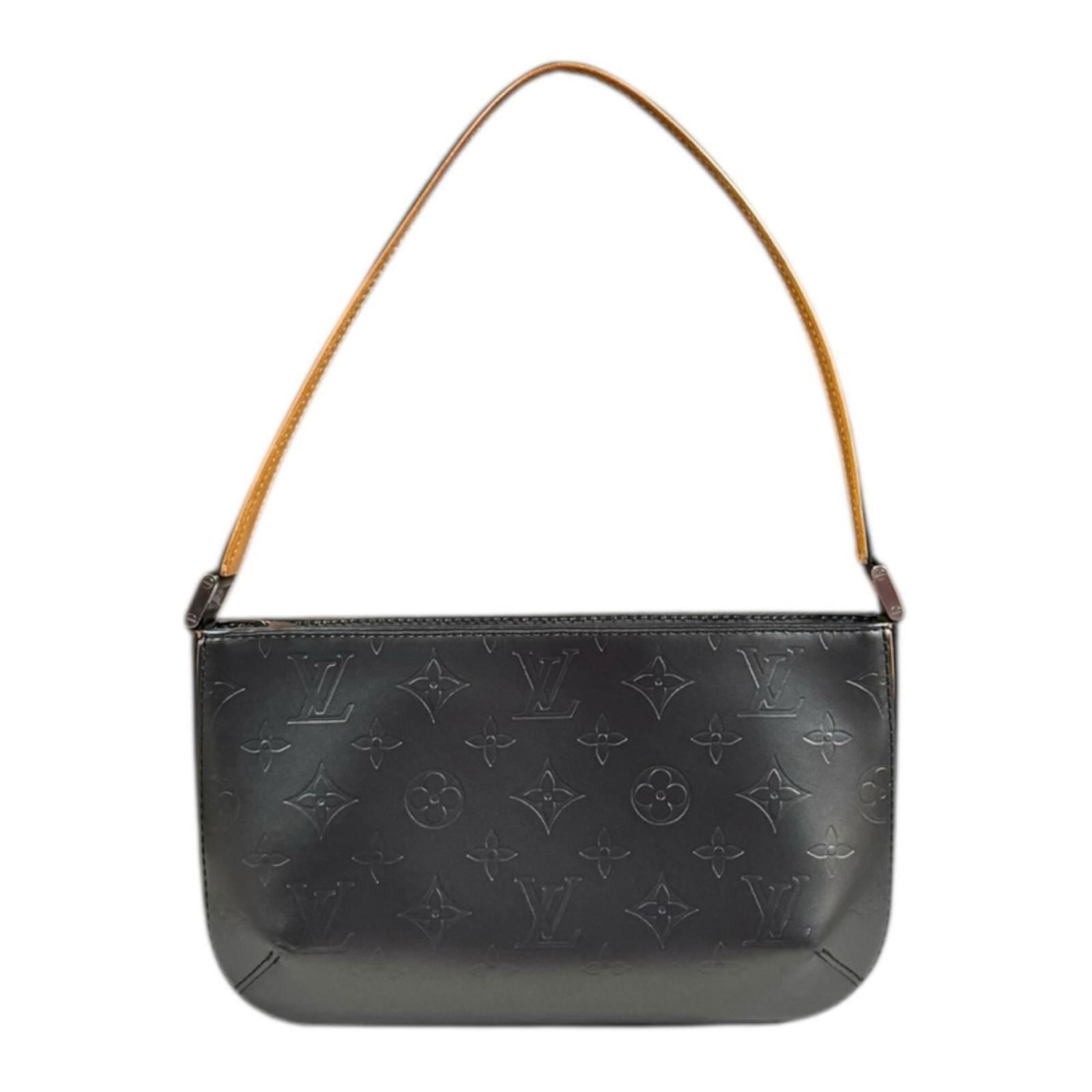 Mat Louis Vuitton Shoulder Bag Monogram: Mat Louis Vuitton Shoulder Bag Monogram This listing features Mat Louis Vuitton Shoulder Bag Monogram. Item specifics are provided below. Item Specifics: Brand: Louis Vuitton Type: Shoulder Bag Materi