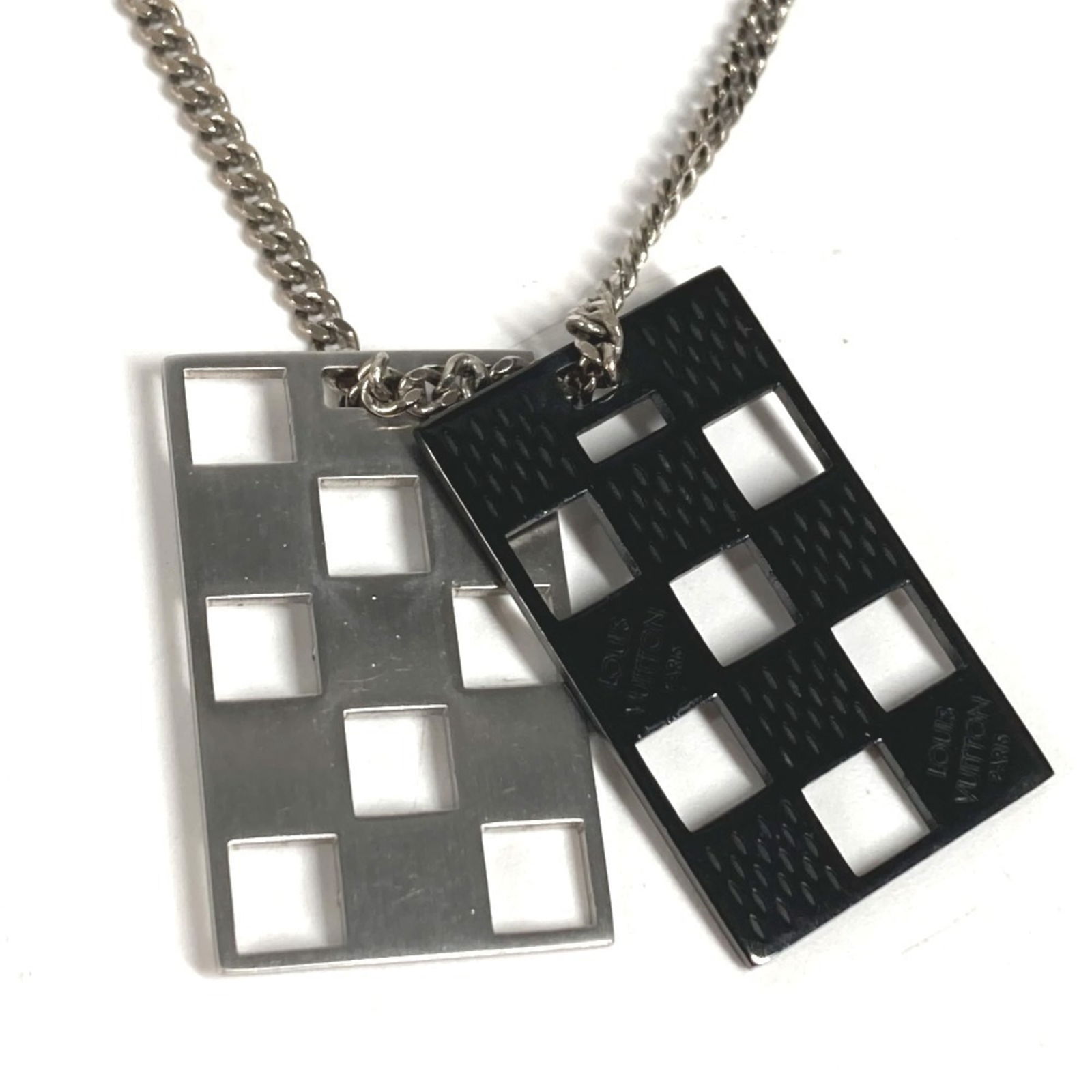 Silver - LOUIS VUITTON M64191 Collier Plate Damier Perforated Chain Necklace - Metal - Men's and (1 of 8)