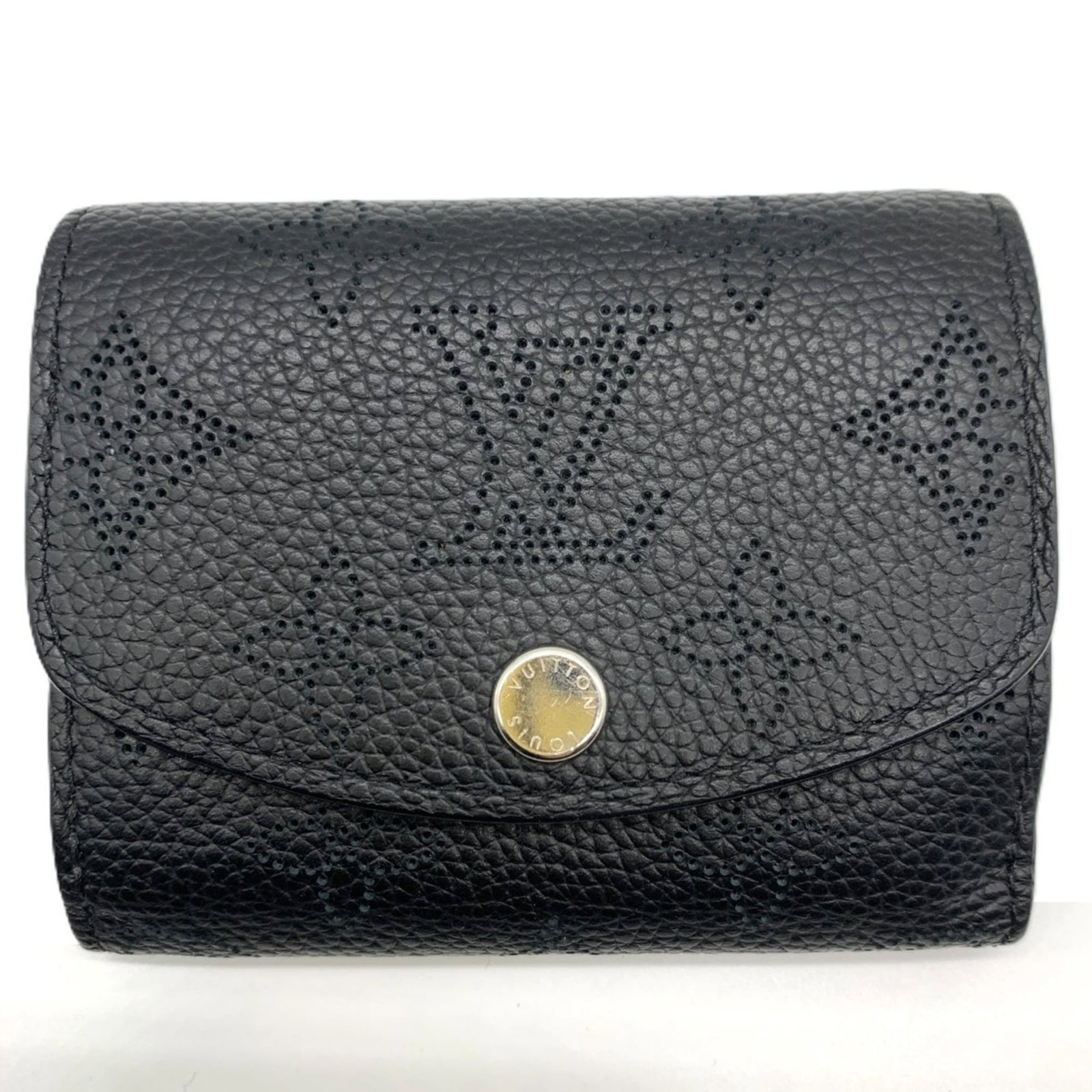 Leather Louis Vuitton Wallet (Tri-Fold): Leather Louis Vuitton Wallet (Tri-Fold) This listing features Leather Louis Vuitton Wallet (Tri-Fold). Item specifics are provided below. Item Specifics: Brand: Louis Vuitton Type: Wallet (Tri-Fold) G
