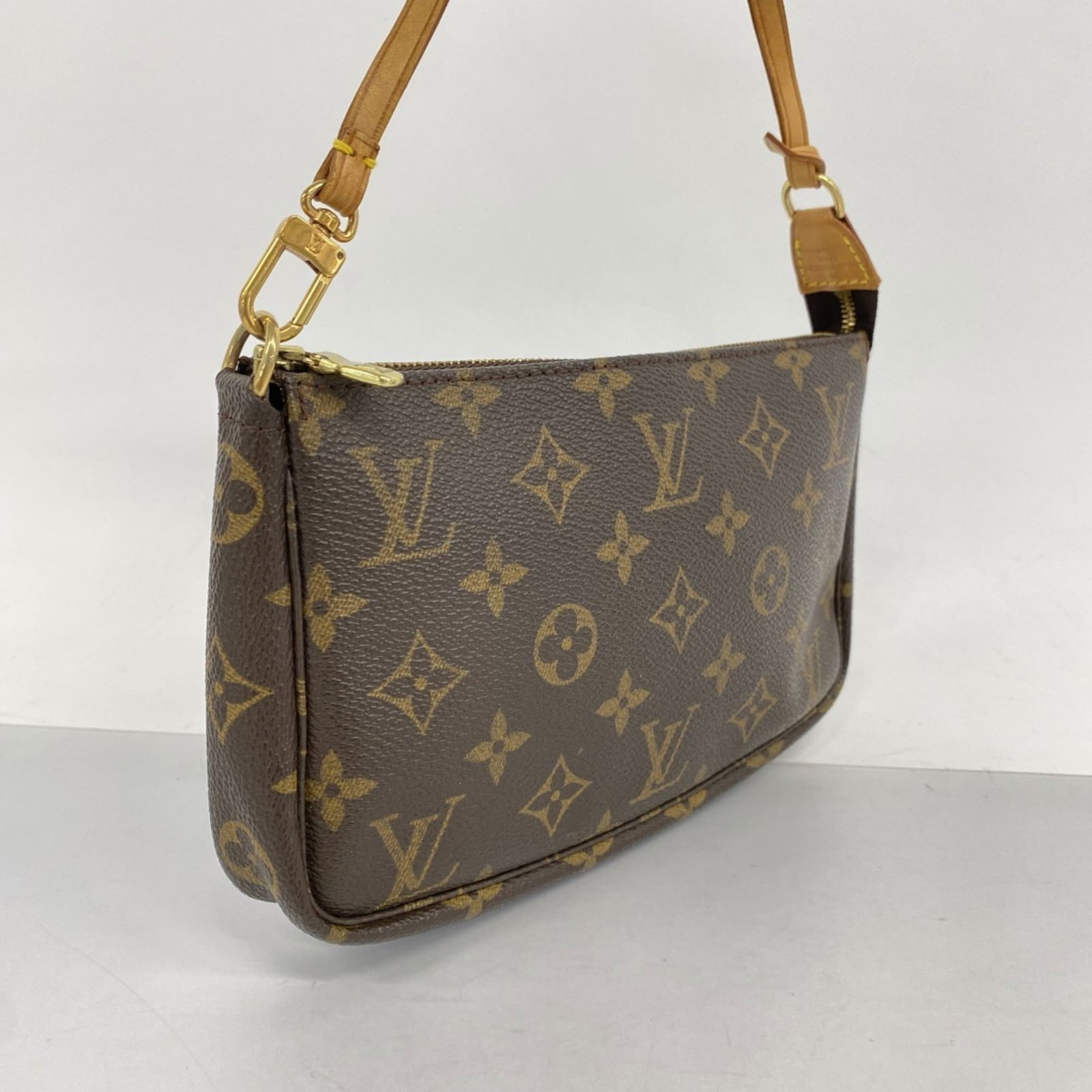 Pouch Louis Vuitton - 2